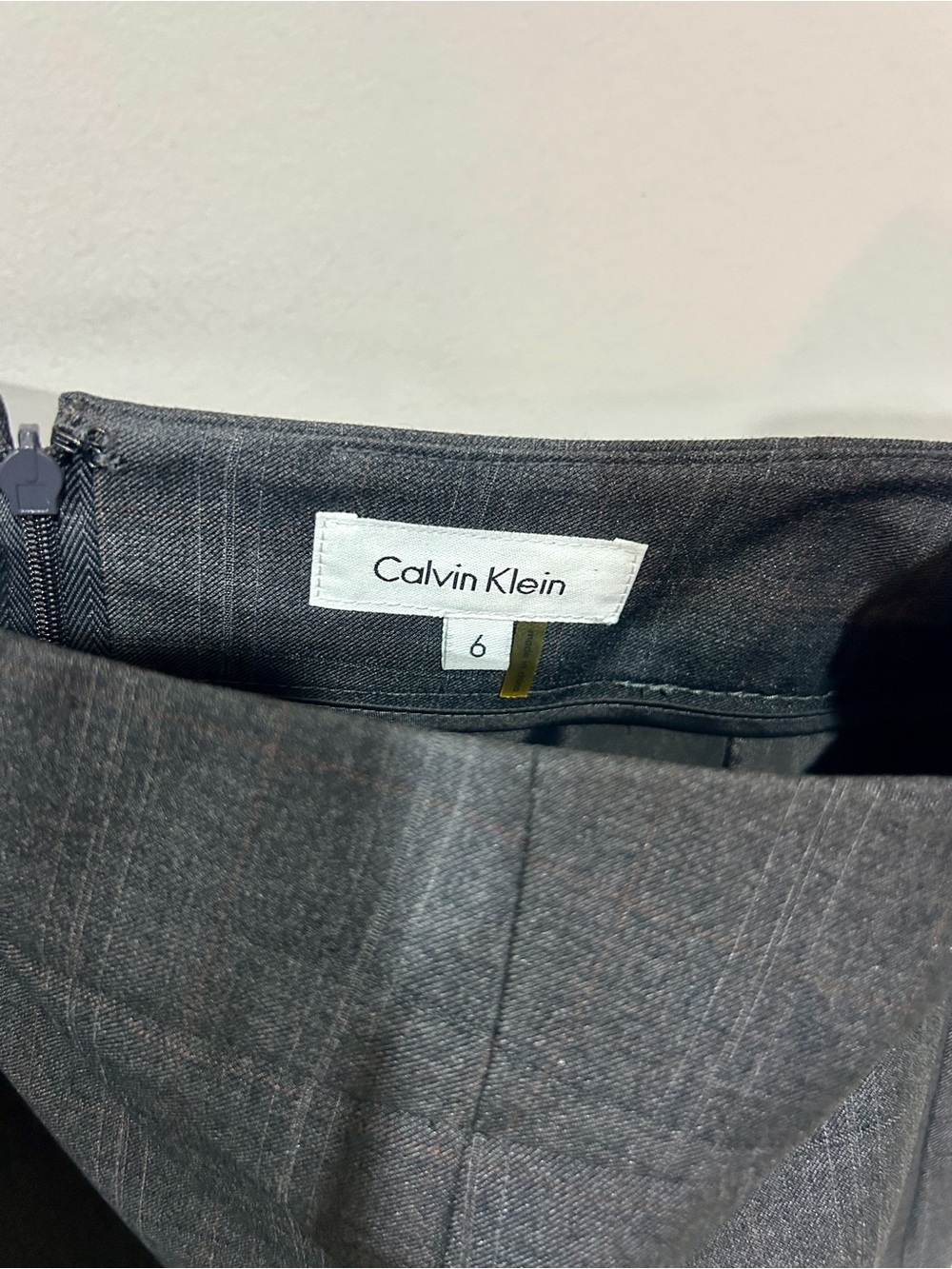Calvin Klein Gray Plaid Women's Blazer - Picture 8 of 14